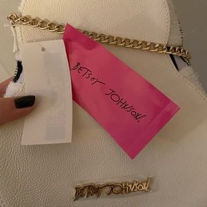 Betsy Johnson new with Tags snowman purse